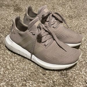 Adidas Original Swift Run Shoe in Tan